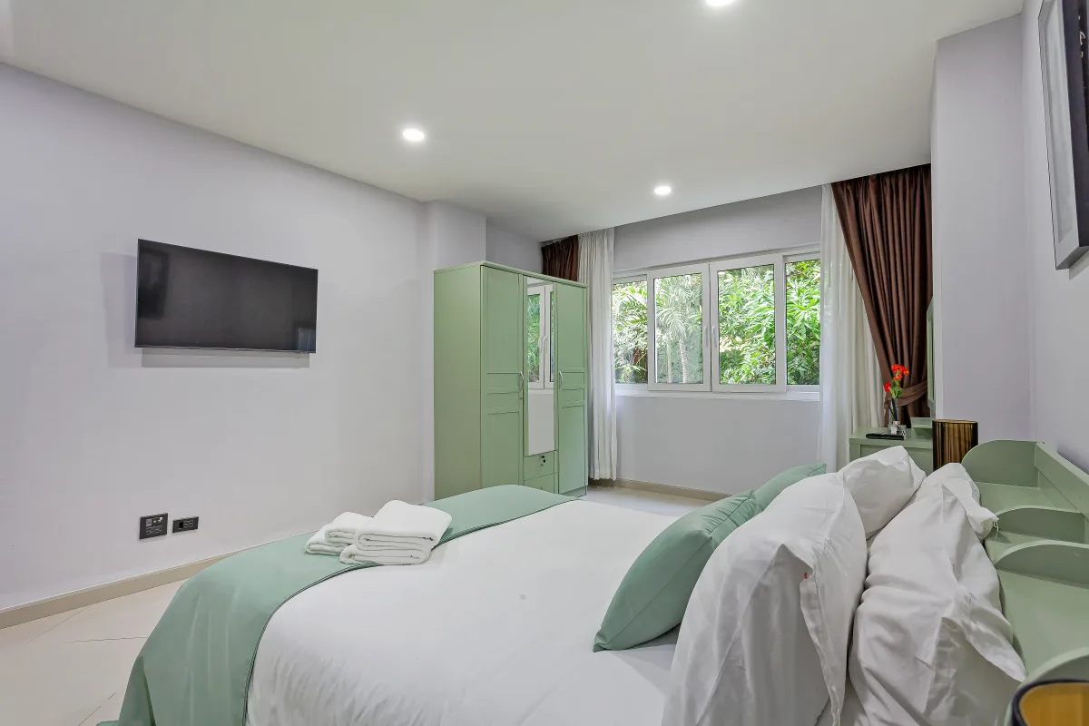Back garden apartment interior